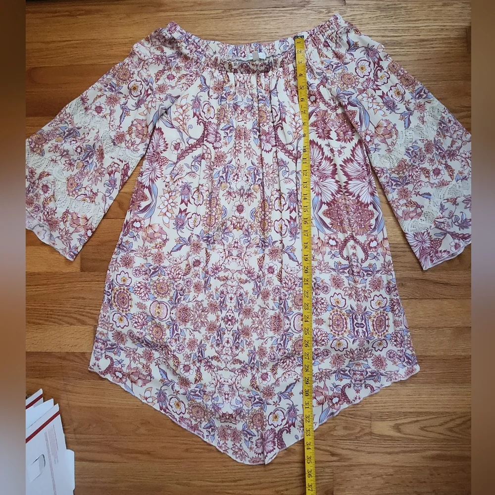 Love Fire Off Shoulder Bell Sleeves Floral Dress Size M